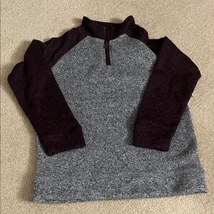 Old Navy boys fleece sweater